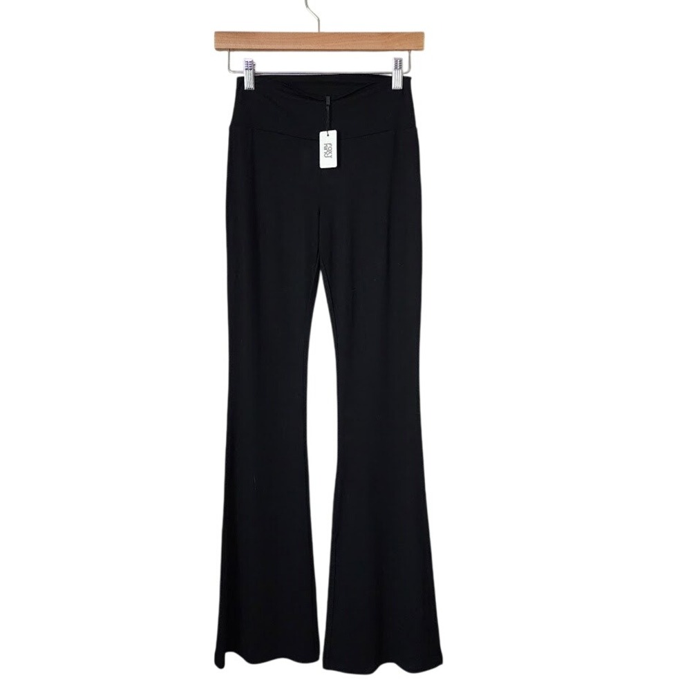FOXY KIND All Weekend Long Flare pants pull on pant in black NEW size S